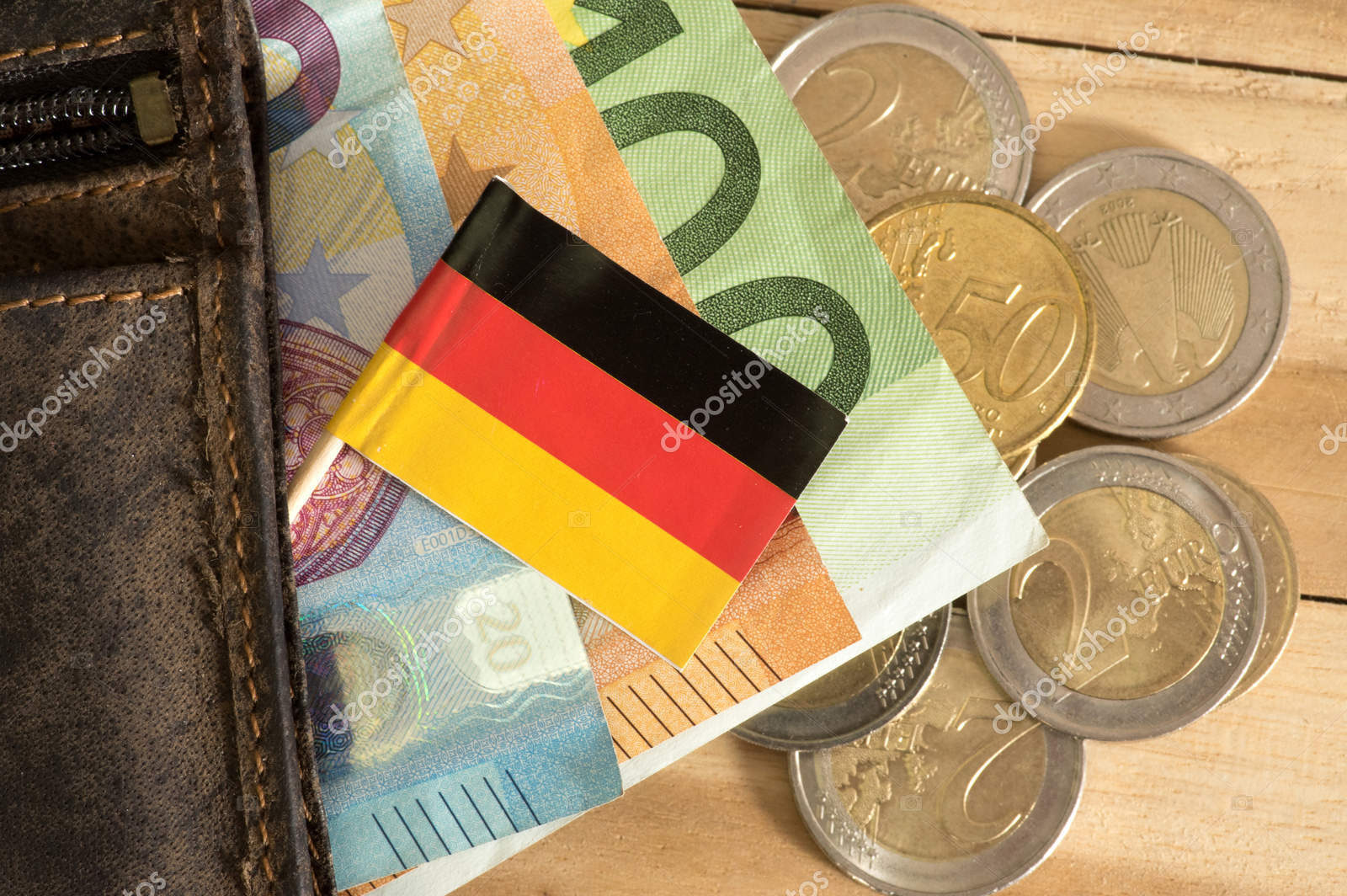 You are currently viewing طریقه انتقال پول از ایران به آلمان به چه شکل است